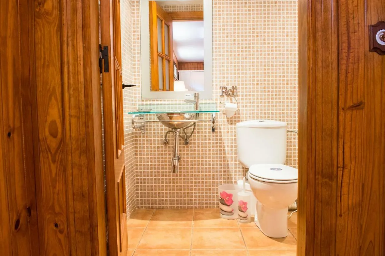 Alzina Villa: Tranquil Bunyola Retreat with Pool near Palma Villa