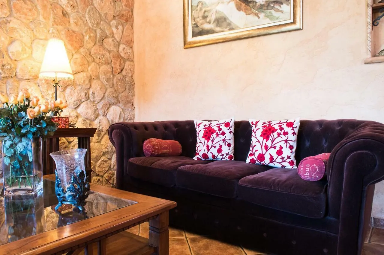Villa Alzina Villa: Tranquil Bunyola Retreat with Pool near Palma Spain