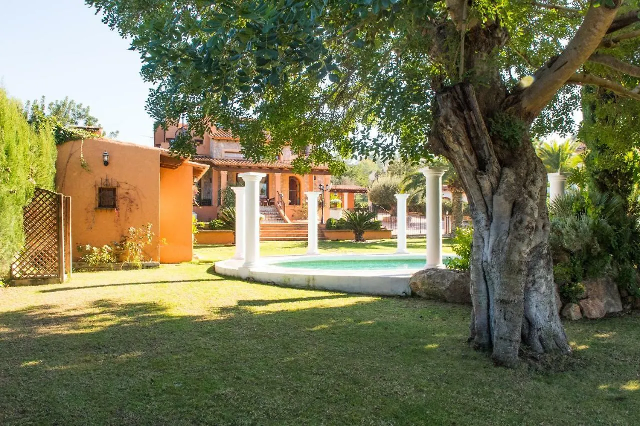 Alzina Villa: Tranquil Bunyola Retreat with Pool near Palma Villa