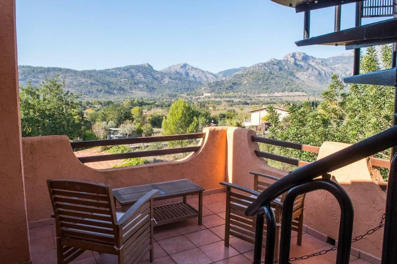 Alzina Villa: Tranquil Bunyola Retreat with Pool near Palma Villa