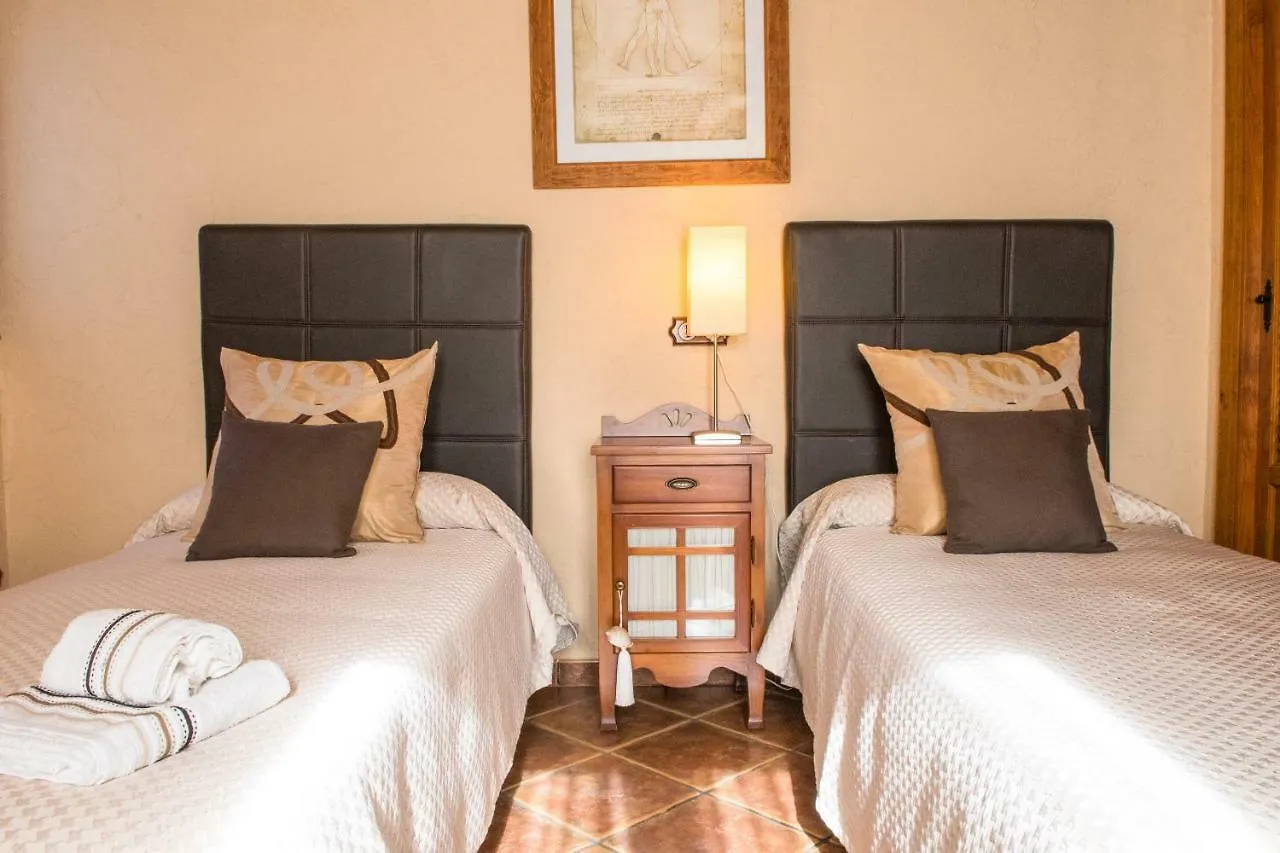 Alzina Villa: Tranquil Bunyola Retreat with Pool near Palma 0*,